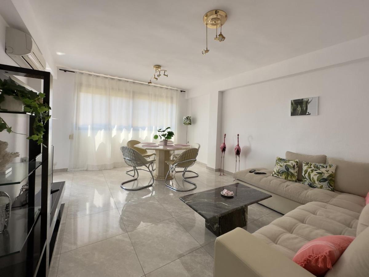 Calanyas Sea View Apartment Benidorm Exteriör bild
